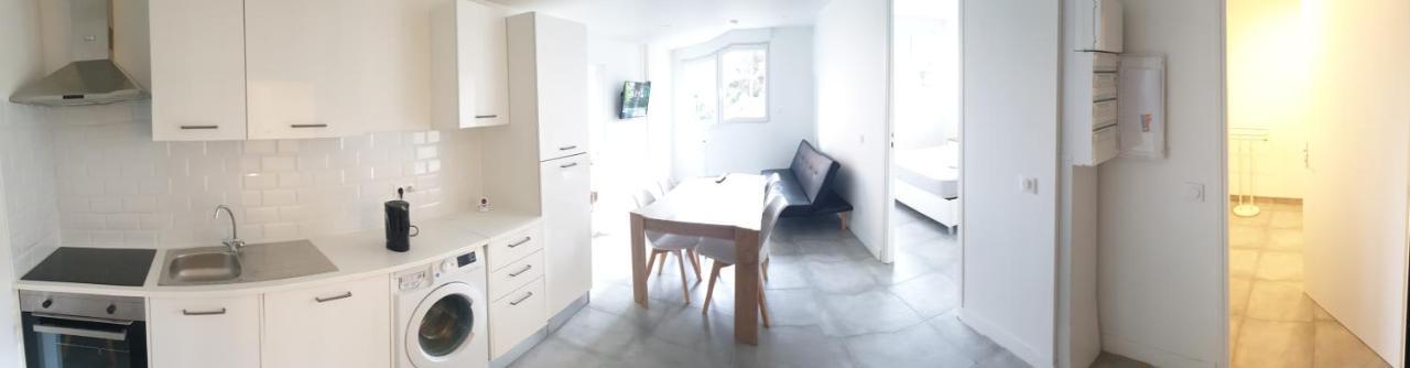 Appartements Renove 2023 Proche Aeroport 5Min, Gare Sncf 2 Min, Tramway Au Pied De L'Immeuble , Parking Possible, Renovated Apartments 2023 Near The Airport 5 Min, Train Station 2 Min, Tram Next To The Building 1 Min, Parking Possible Nice Exteriör bild