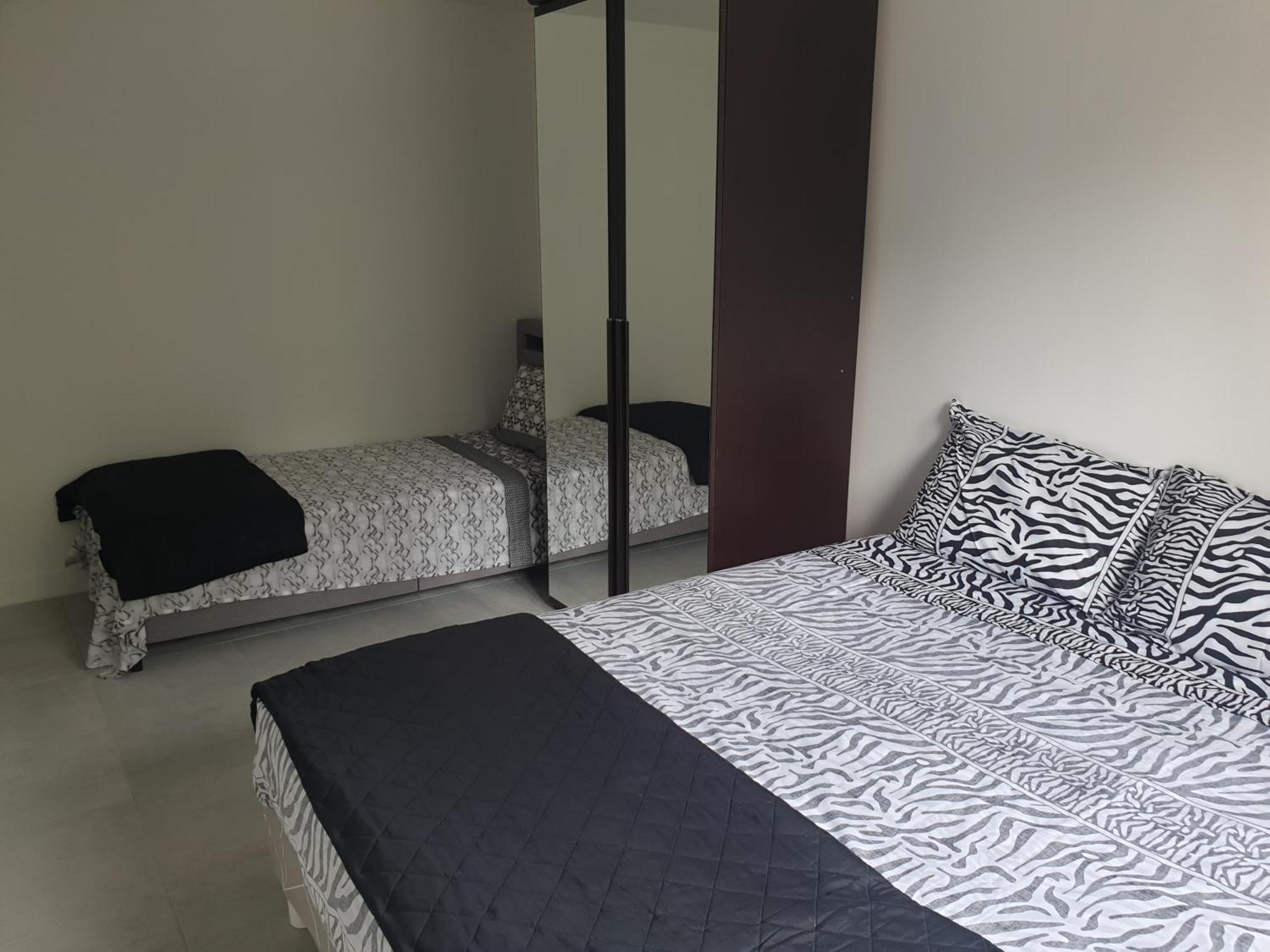 Appartements Renove 2023 Proche Aeroport 5Min, Gare Sncf 2 Min, Tramway Au Pied De L'Immeuble , Parking Possible, Renovated Apartments 2023 Near The Airport 5 Min, Train Station 2 Min, Tram Next To The Building 1 Min, Parking Possible Nice Rum bild